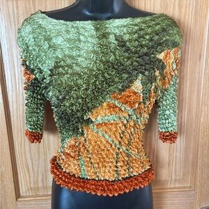 15. Y2K Silk scrunch top 17-24” ptp